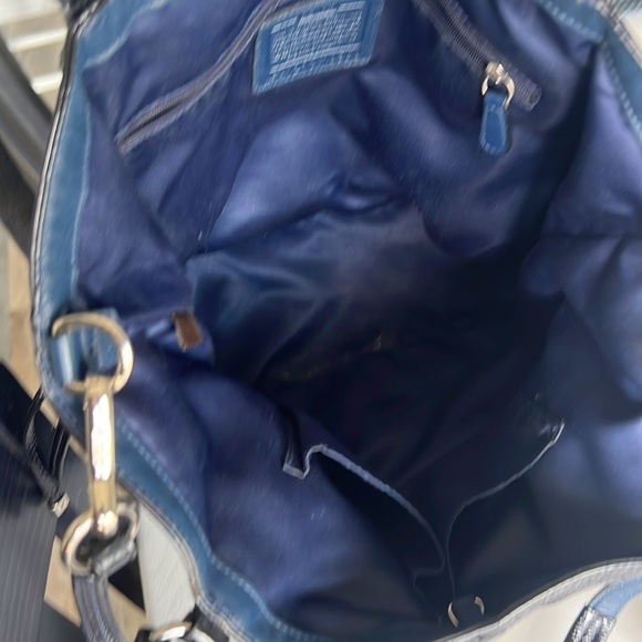 Coach Handbag - Picture 4 of 5